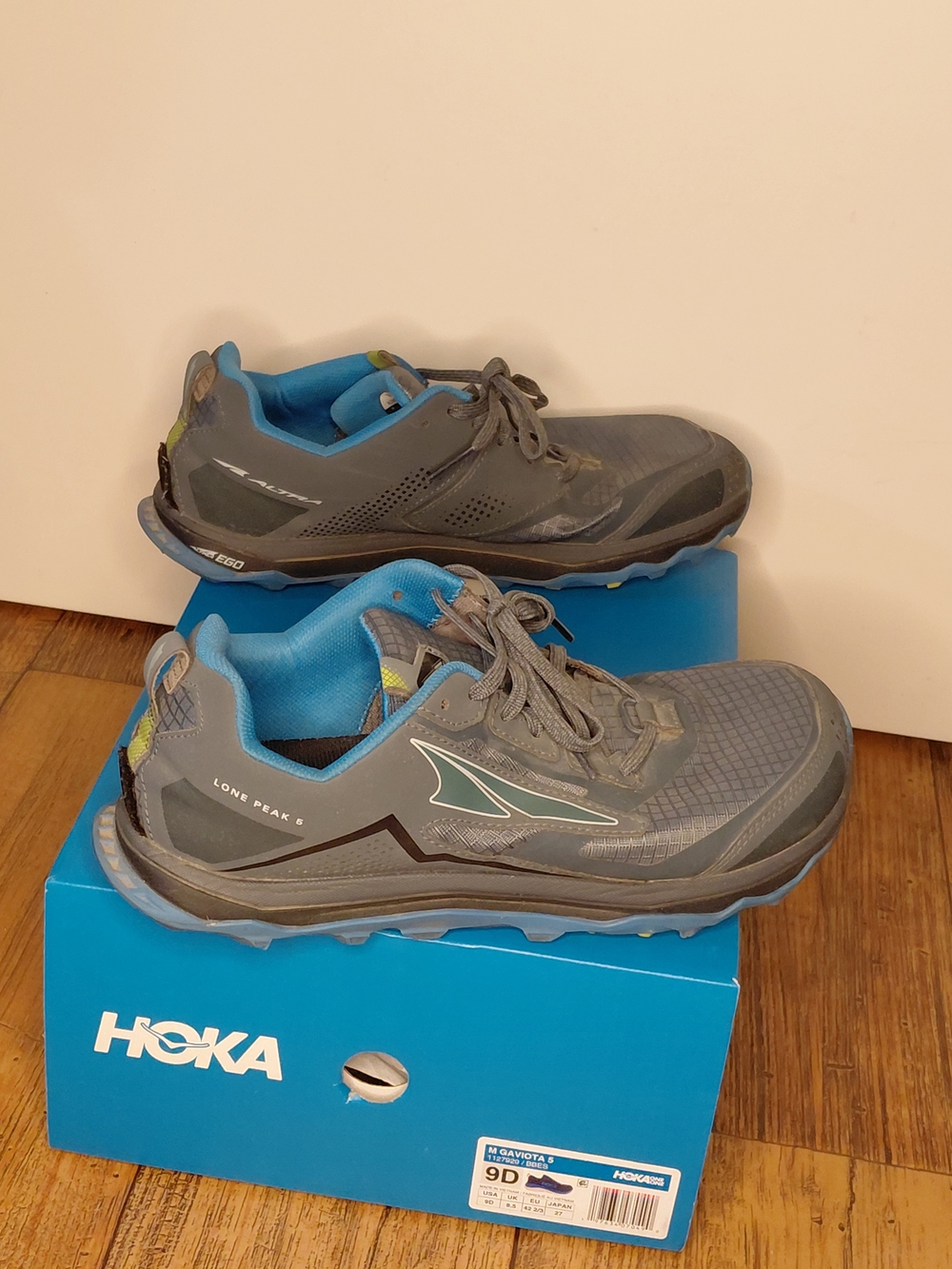Altra 9.5 Men's Trail Shoes in Gray with Teal Accents Loan Peak 5, Wide Toe Box - Picture 11 of 15